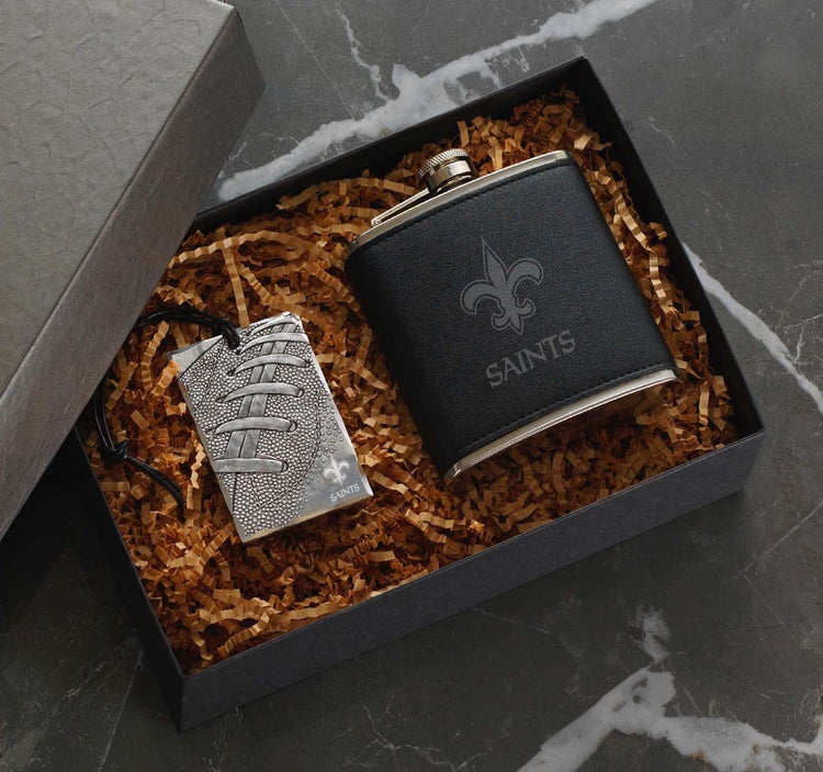 New Orleans Saints Etched Flask and Bag Tag Gift Set