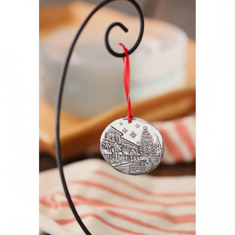 2021 Annual Ornament- An American Christmas (Aluminum)