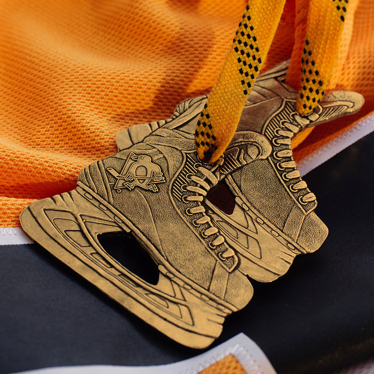 Blades of Pittsburgh 2024 Penguins Ornament (Bronze)
