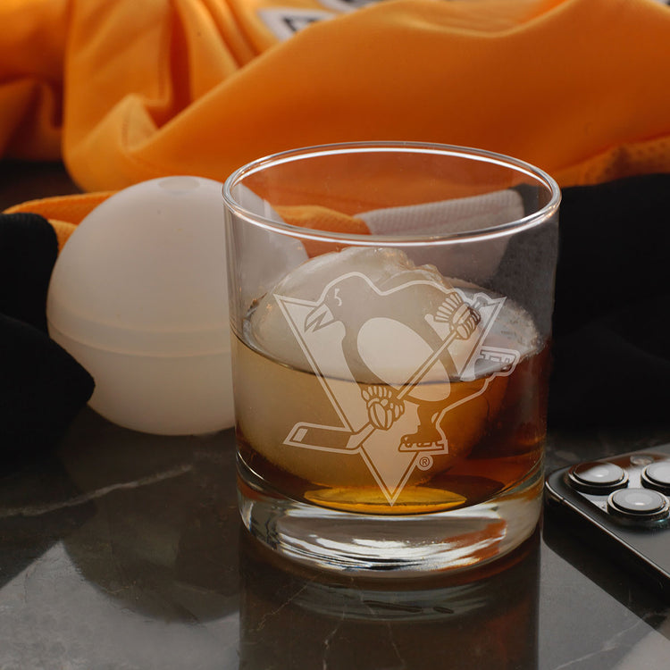 Pittsburgh Penguins Etched Rocks Glass with Ice Mold