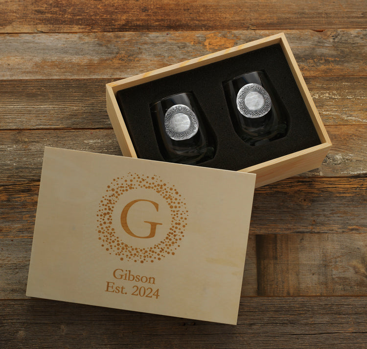 Celebration Seurat 2-Piece Wine Glass Set in Wood Box