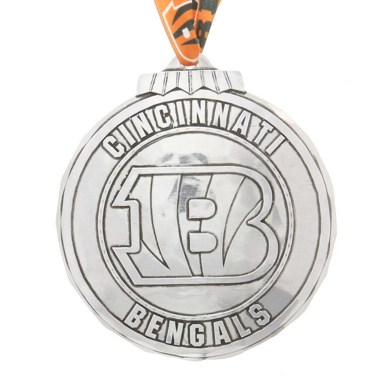 Cincinnati Bengals Classic Round Ornament (Aluminum)