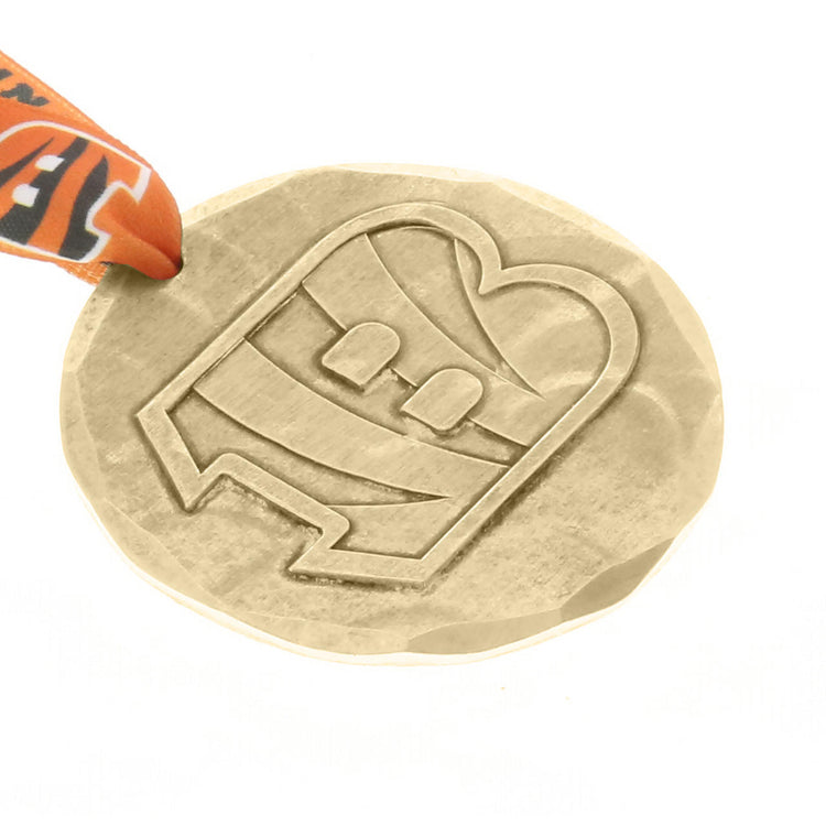 Cincinnati Bengals Small Round Ornament (Bronze)