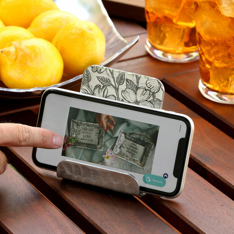 Dogwood Phone Holder (Aluminum)