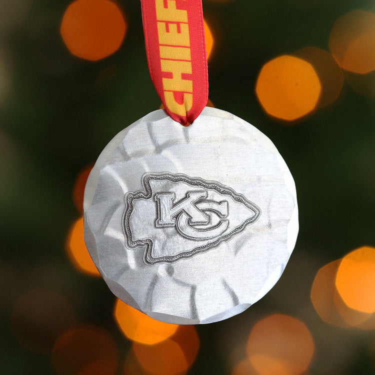 Kansas City Chiefs Small Round Ornament (Aluminum)
