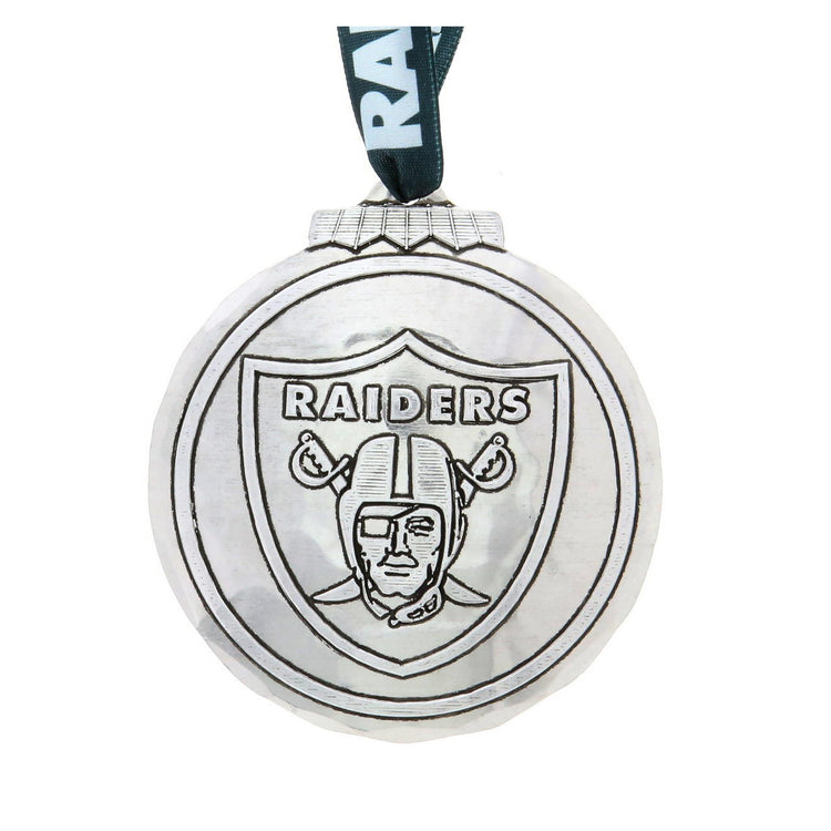 Las Vegas Raiders Classic Round Ornament (Aluminum)
