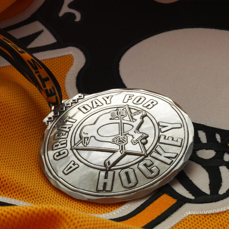 Pittsburgh Penguins 2021 Annual Ornament (Aluminum)