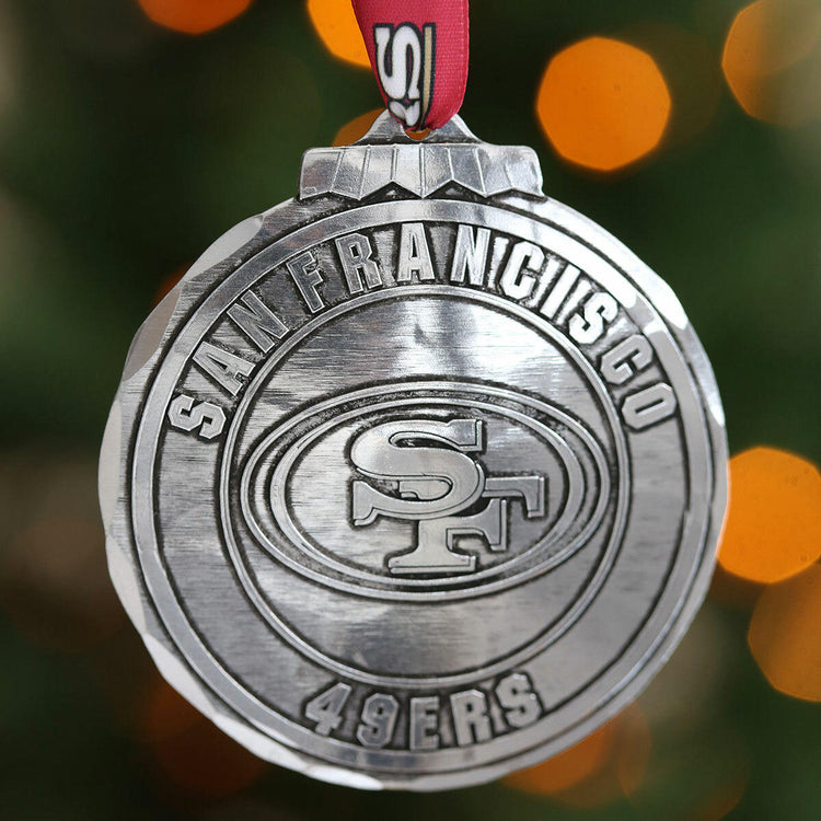 San Francisco 49ers Classic Round Ornament (Aluminum)