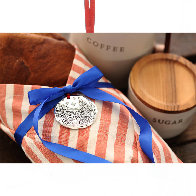 2021 Annual Ornament- An American Christmas (Aluminum)