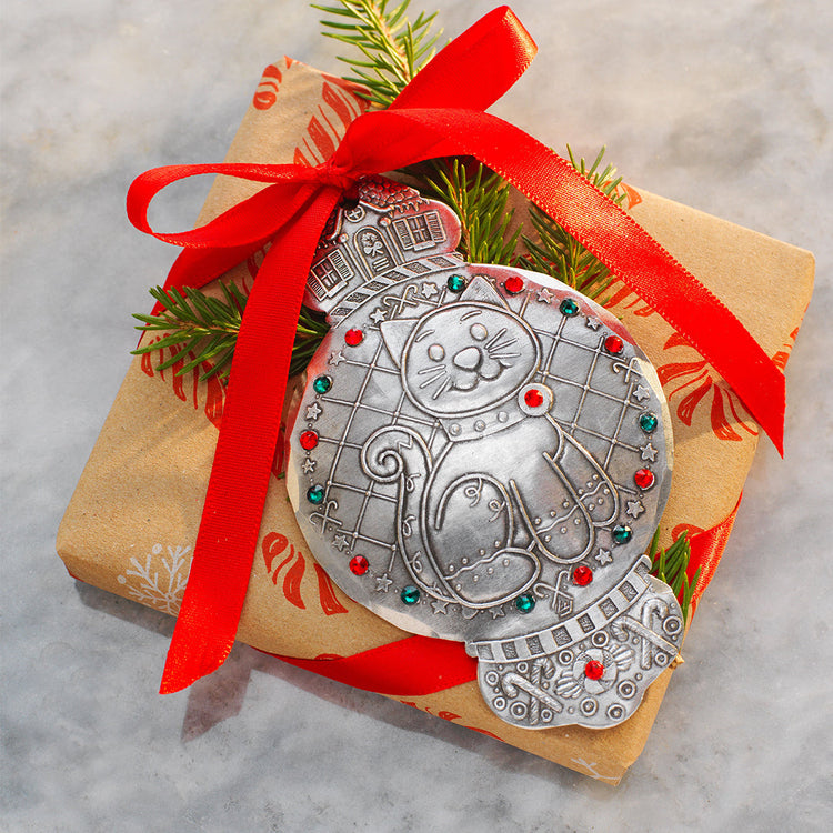 Gingerbread Cat Ornament 