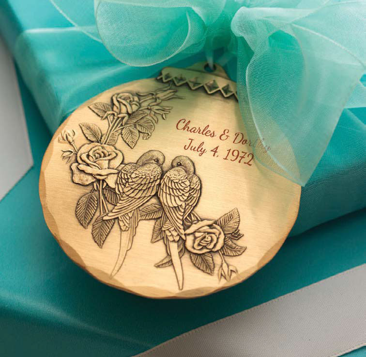 Personalized Lovebirds Ornament (Bronze)