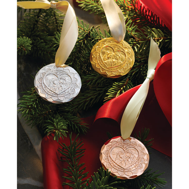 Limited Edition 2023 Heart of Christmas Annual Ornament (Gold Plated)