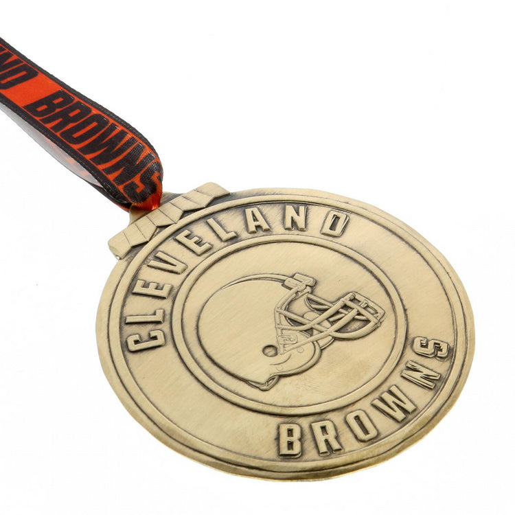 Cleveland Browns Classic Round Ornament (Bronze) 