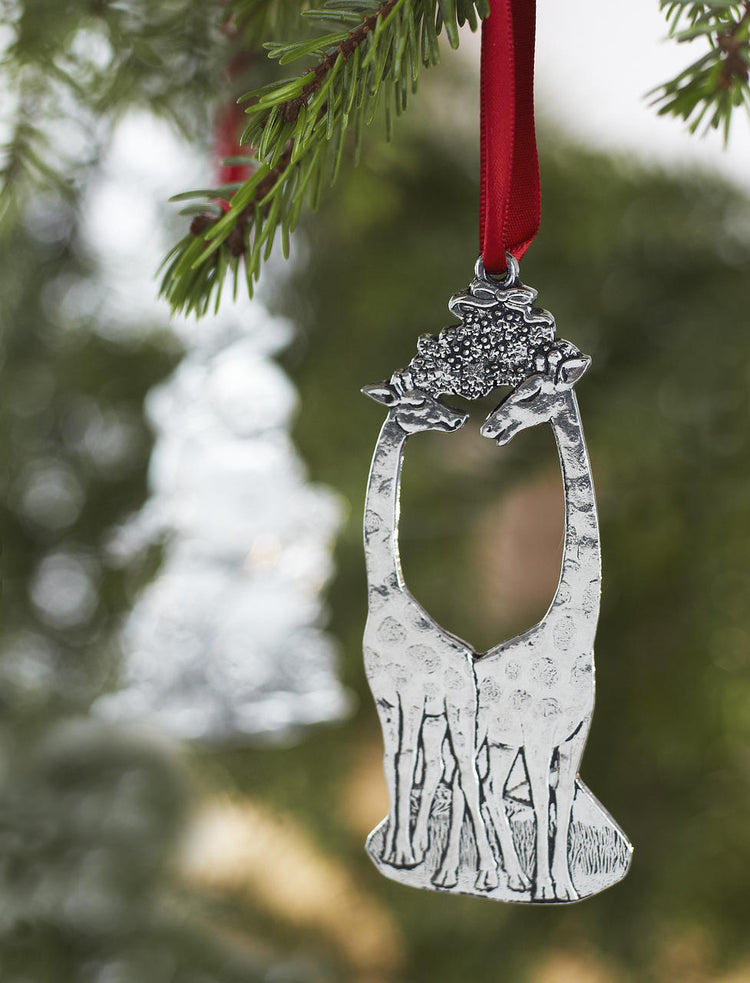 Holiday Zoo Giraffe Ornament