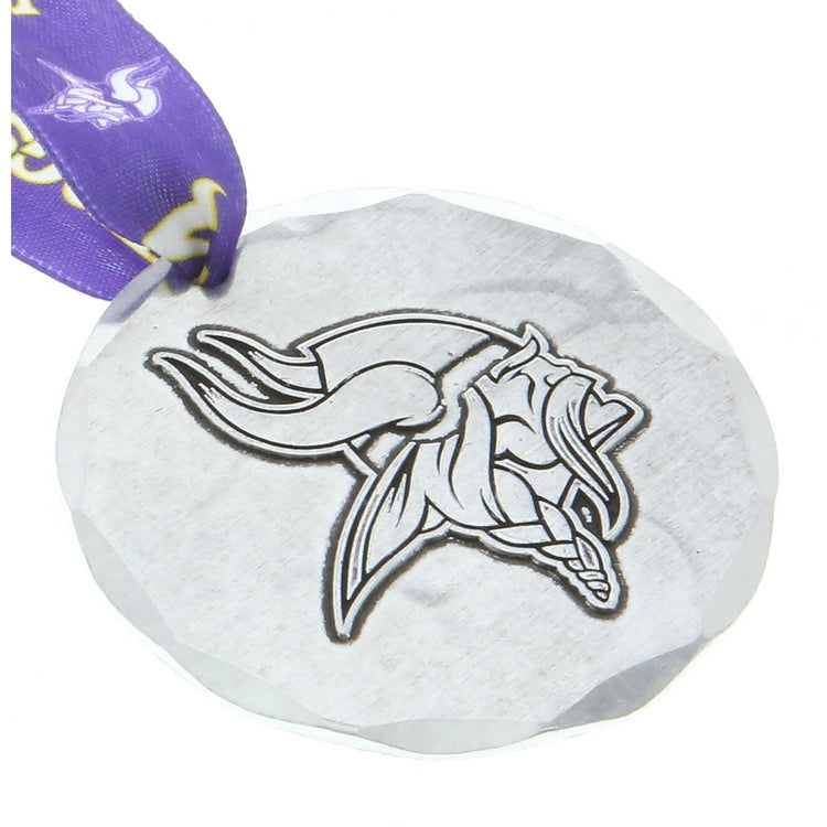 Minnesota Vikings Small Round Ornament (Aluminum) 