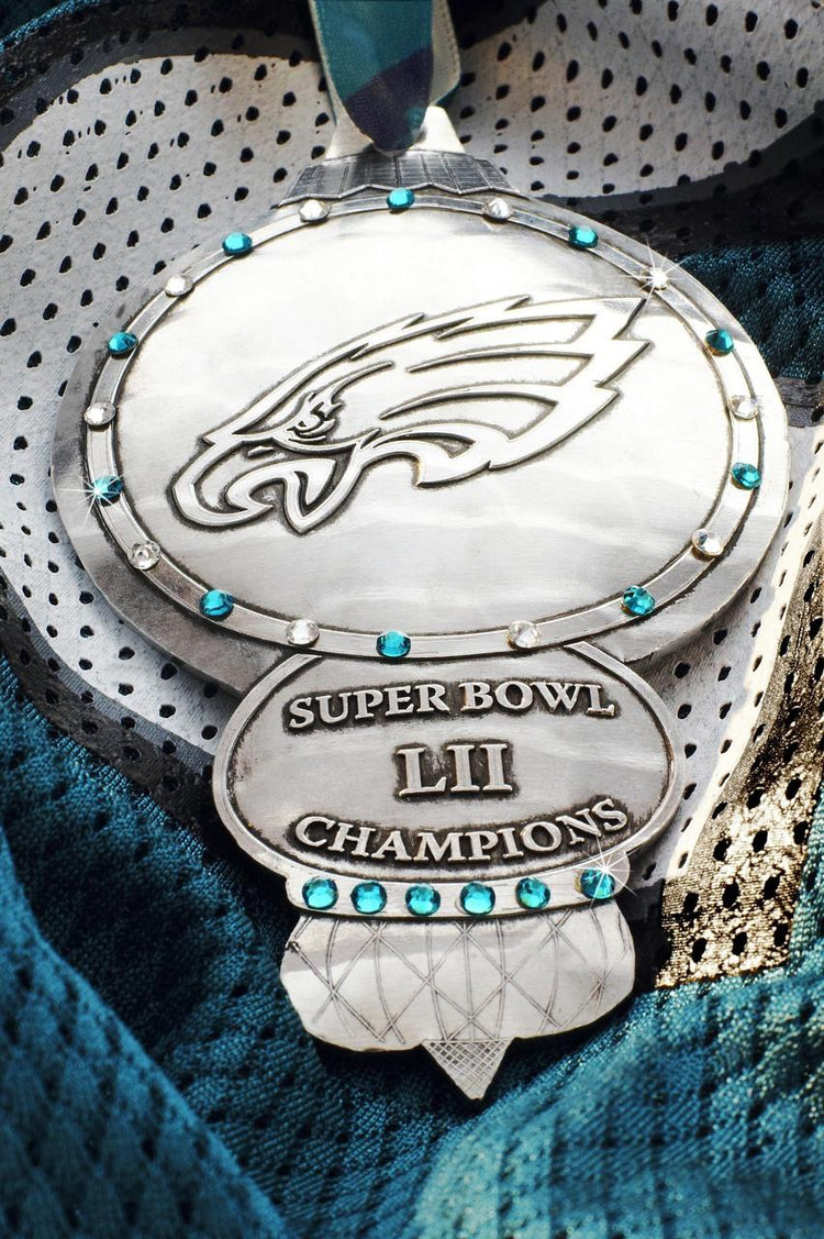 Philadelphia Eagles Collector's Edition Ornament with  Crystals 