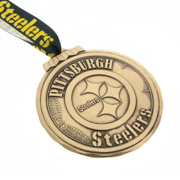 Pittsburgh Steelers Classic Round Ornament (Bronze) 
